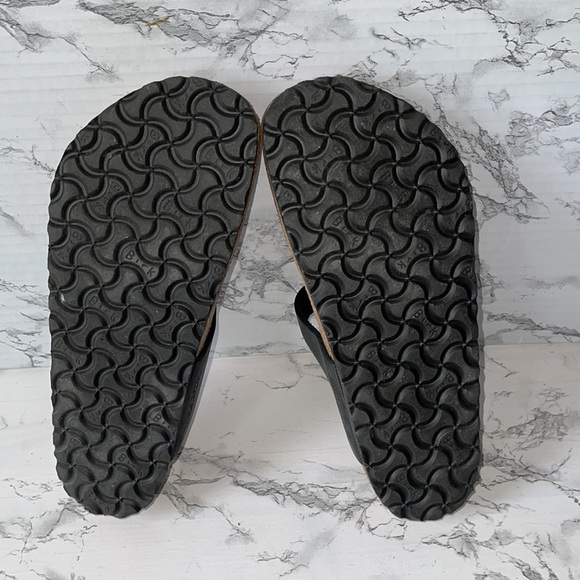 BIRKENSTOCK LEATHER GIZEH NWT WOMEN’S SIZE 10  MENS SIZE 8 - Picture 4 of 7